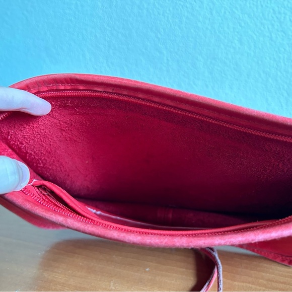 Genuine Leather Red Crossbody Vintage Basic Bag Made in Hong Kong Women’s Travel - Picture 8 of 16